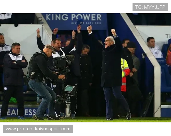 欧冠淘汰赛教练如何安排轮换达到最大收益？