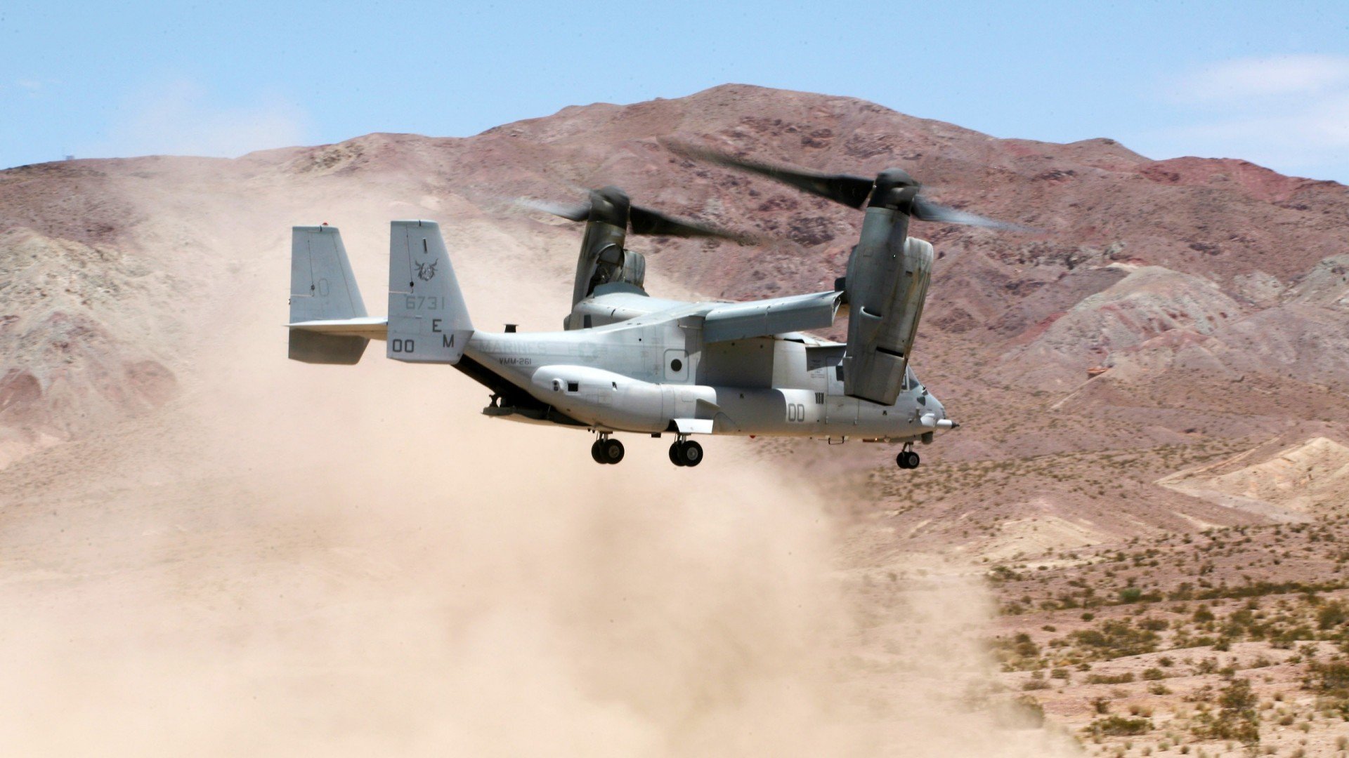 开云体育在线-“水上救生：三叉湖游泳馆考验勇气与技巧的极限时刻”