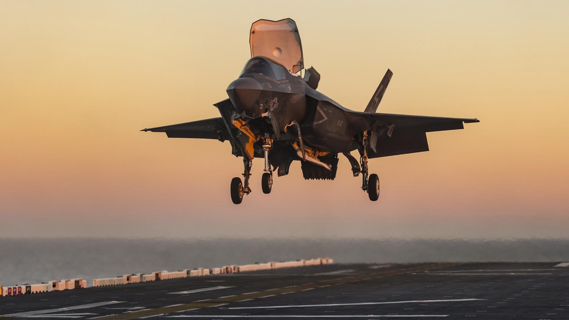 AI题材合力上攻，创业板指连涨四日，创业板ipo动态